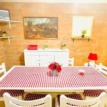 Colorful And Happy Apartment Sukosan - With Parking Exterior foto